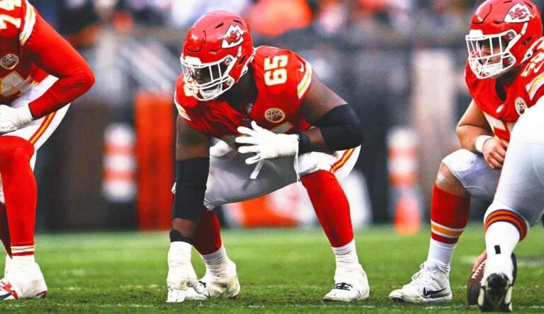 Pro Bowl G Trey Smith, Chiefs Reportedly Agree to Mammoth Extension