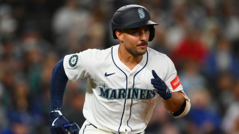 Mariners trade prospect Harry Ford for surprising return