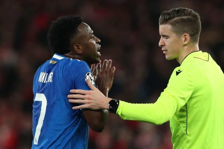 Vinicius scores and leaves the pitch after alleged racist language