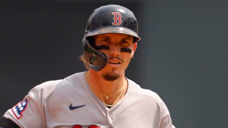 Five MLB players who could be traded during spring training