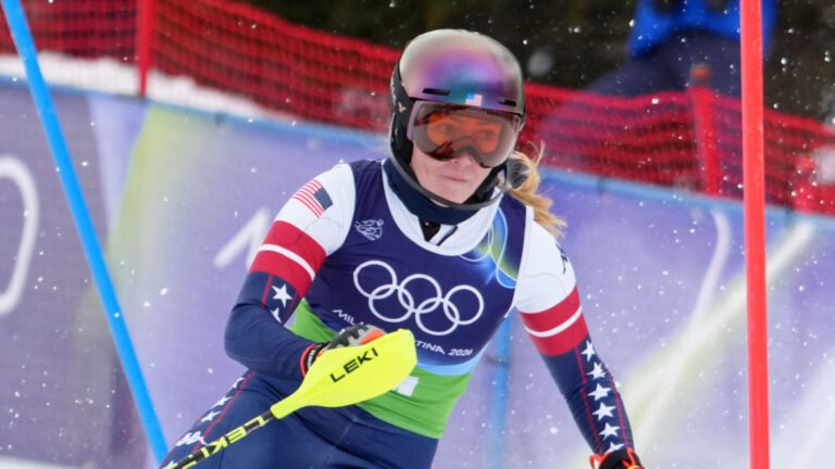Mikaela Shiffrin running out of time to end Olympic drought after another underwhelming performance in giant slalom