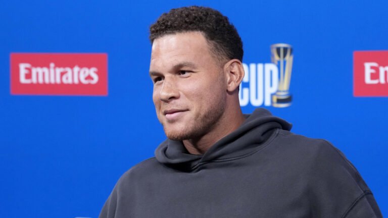 Blake Griffin shares unexpected backstory behind viral Warriors fan clip