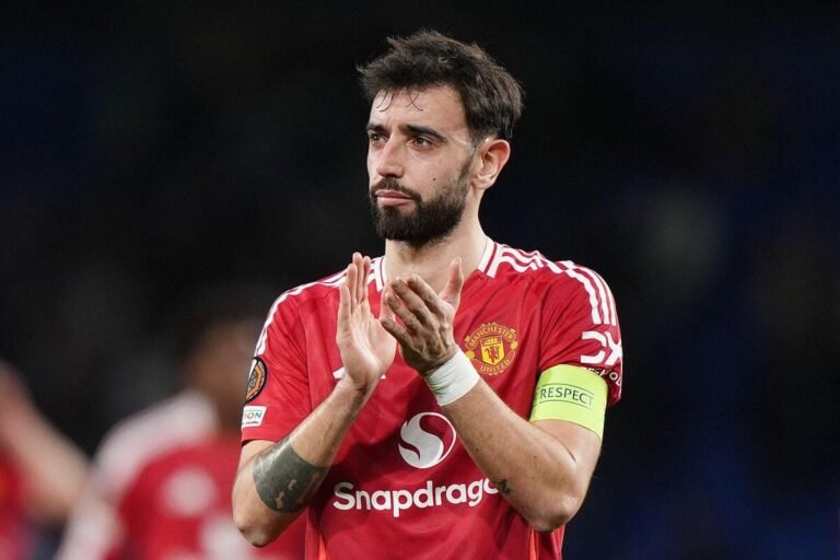 Carrick hails Fernandes after breaking Beckham’s assist record