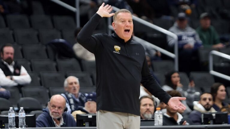 UMBC headed to NCAA Tournament for first time since historic 2018 upset