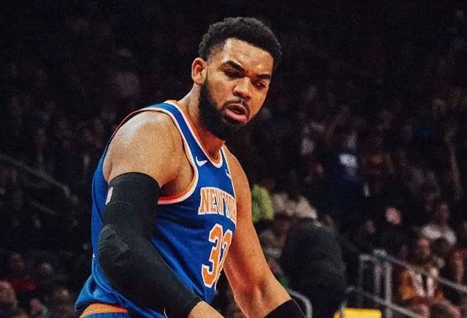John Calipari reacts to Knicks using Karl-Anthony Towns more