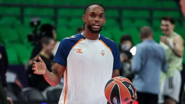 Jean Montero: “Valencia Ready to Fight Against Real Madrid in EuroLeague Semi-Final”