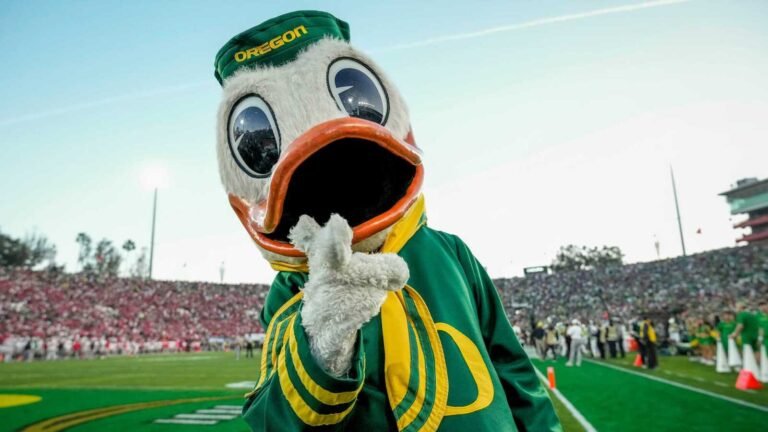 Positive news emerges regarding Oregon-Oregon State rivalry