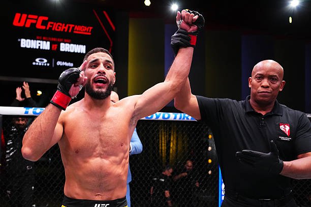 Gabriel Bonfim Edged Closer To Title Contention, But There’s Still Work To Do