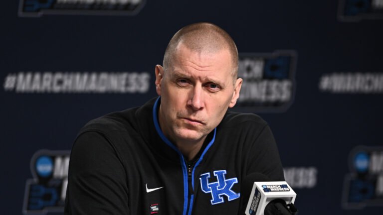 Kentucky has landed a top basketball recruit