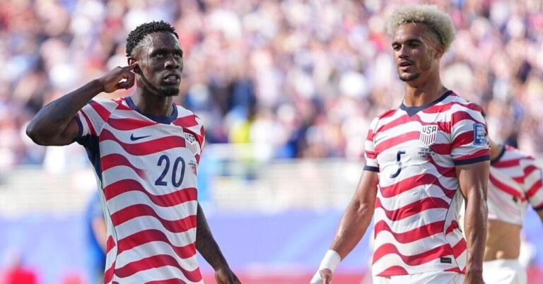 10-men co-hosts progress despite Balogun red