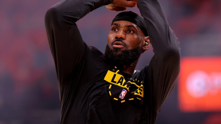 One team is ‘ramping up’ efforts to sign LeBron James