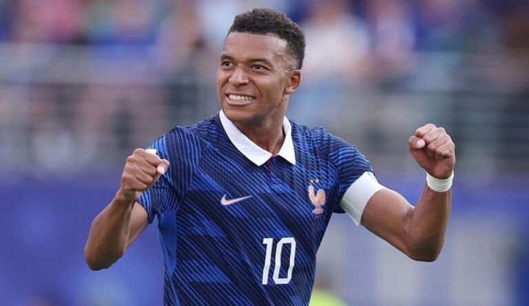 How to Watch the World Cup Today: Schedule, Times, TV, Streaming for Mbappe’s France, Morocco, Canada, More