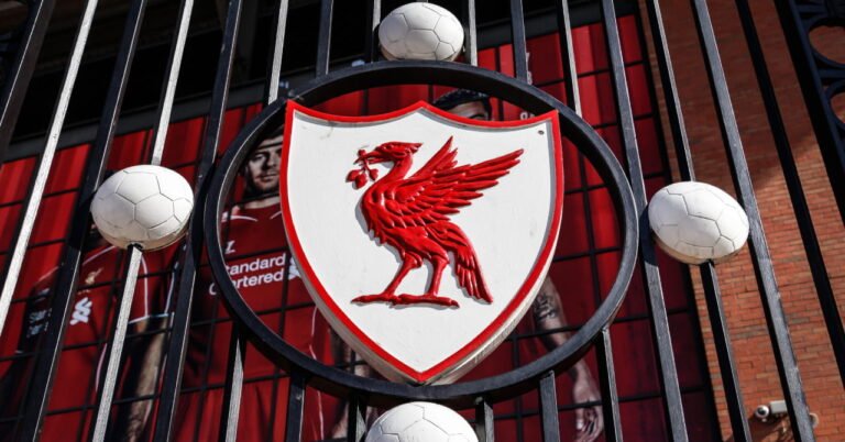 Preview, stats, line ups, prediction and where to watch Premier League match on TV channel and live online stream