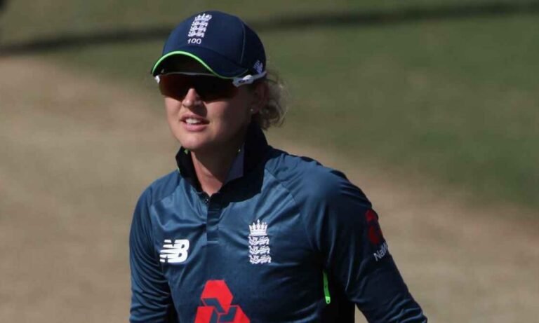 Sarah Taylor appointed England men’s fielding coach in historic first