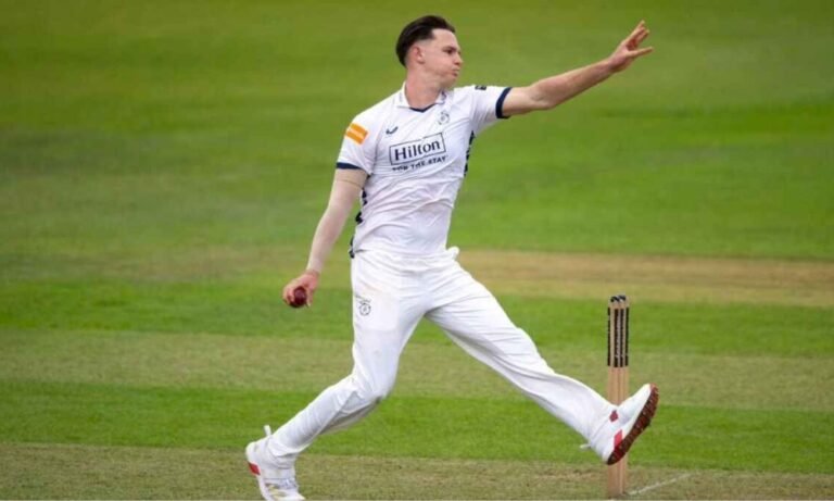 Nottinghamshire and Durham top the tables ahead of T20 Blast break
