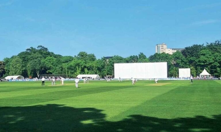 New Zealand dominate Ireland as Test cricket returns to Belfast