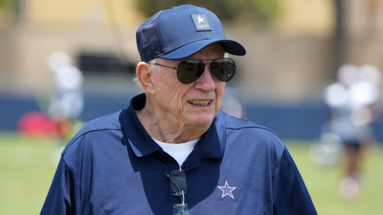 Cowboys’ Jerry Jones sends contract message to George Pickens