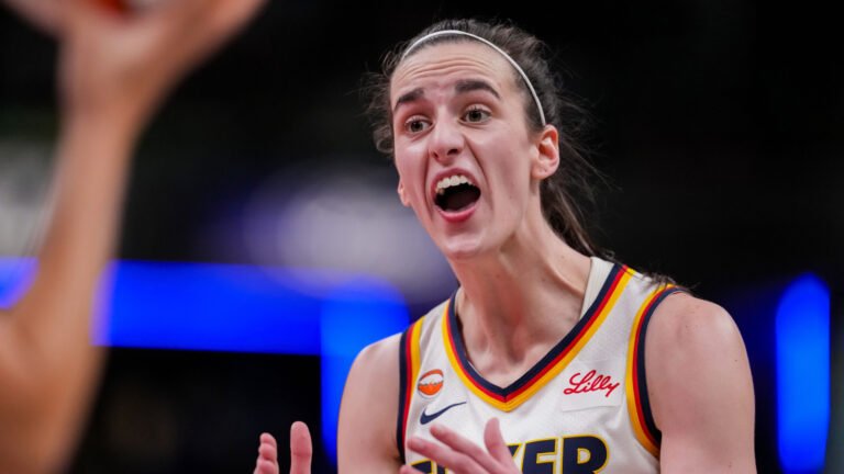 Fever coach, veteran have big words for Caitlin Clark: ‘It’s not normal’