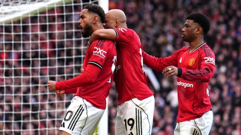 Manchester United take the lead in Champions League