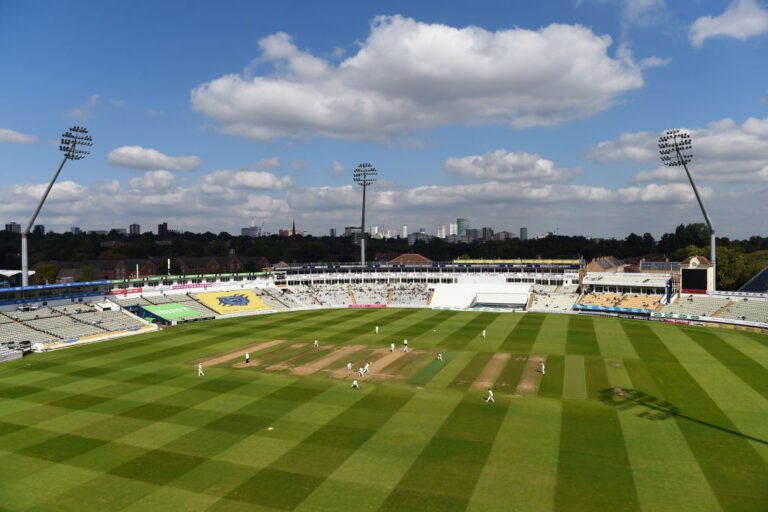 Exciting quartet sign contract extensions with Bears Women