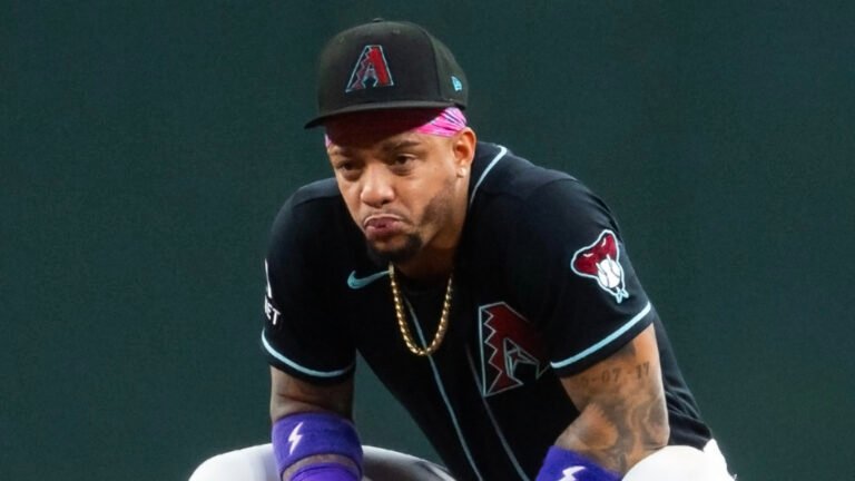 Diamondbacks fans let Ketel Marte know they’re tired of drama
