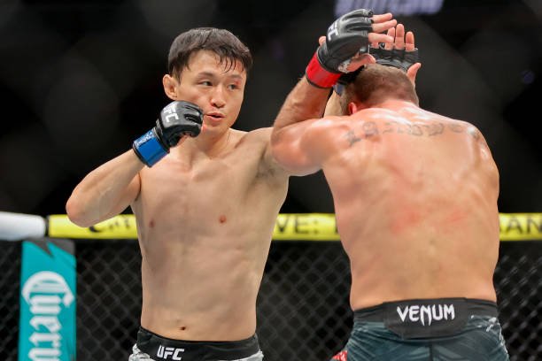 Doo Ho Choi Favored Over Patricio Pitbull