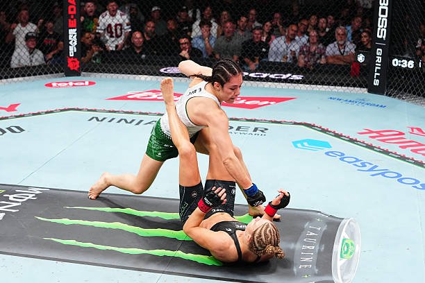 Alexa Grasso Claims Dominant Victory Over Manon Fiorot In High-Stakes Noche UFC Clash