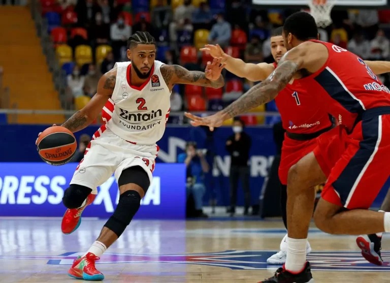 Tyler Dorsey remains far from Olympiacos extension