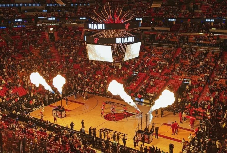 What makes an NBA team a dangerous underdog? Boston and Miami offer some clues